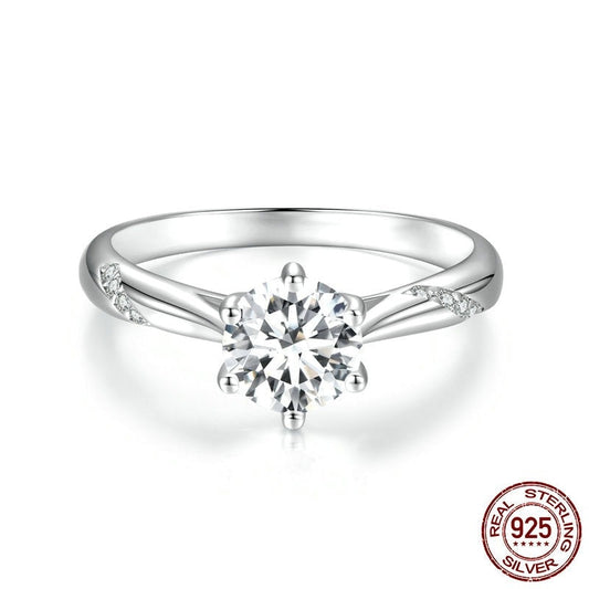 Luxurious Moissanite Ring